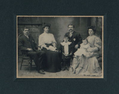 Mon album de famille: Trucs et astuces pour gérer vos photos de famille (en présentiel)